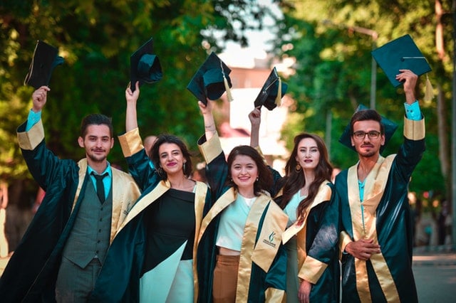 accomplishment-adults-alumni-2585497 accomplishment-adults-alumni-2585497